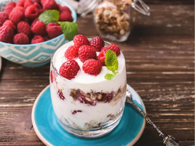Greek yogurt parfait
